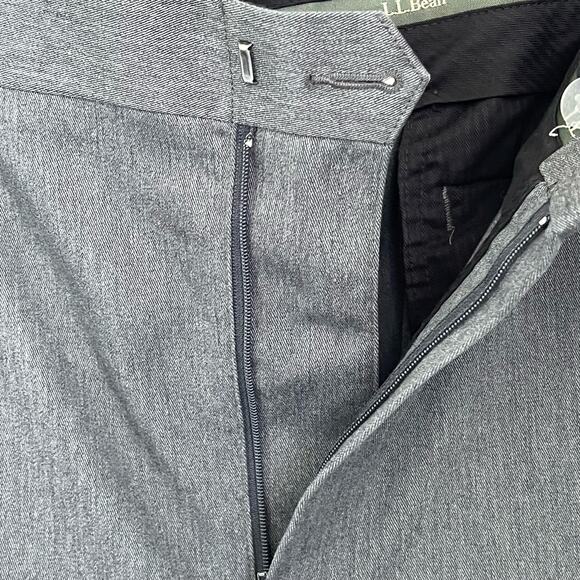 LL Bean Mens Chino Pants Size 38 Classic Fit Flat Front Gray 100% Cotton Pleated - Picture 9 of 14